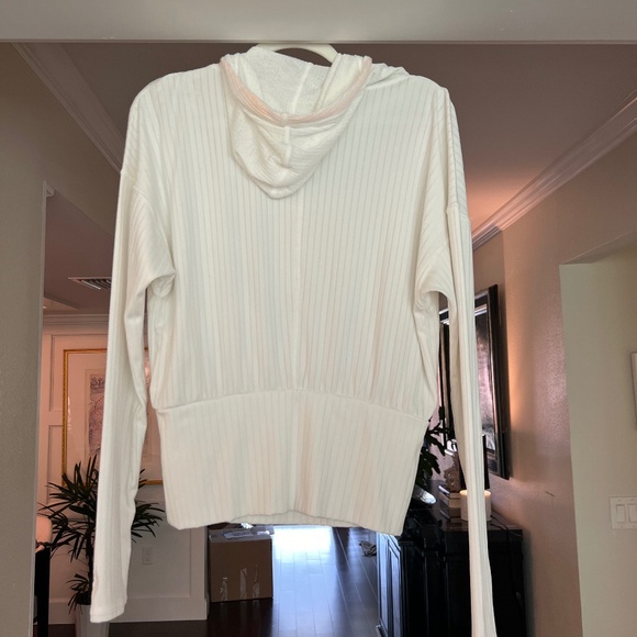 Athletic Pullover - Picture 1 of 6